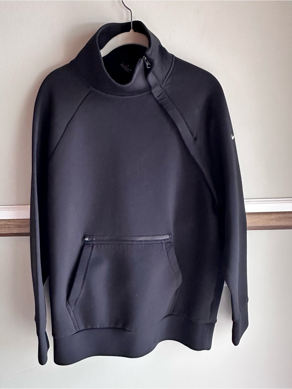 Nike Dri Fit Training Sport Distort AQ0206-790 Black Sweatshirt
